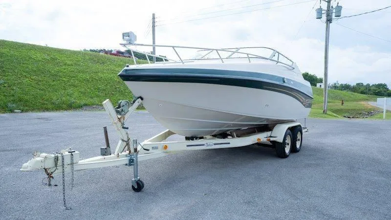 Slide: The Image of Crownline Boats 210 CCR 1998 - 3