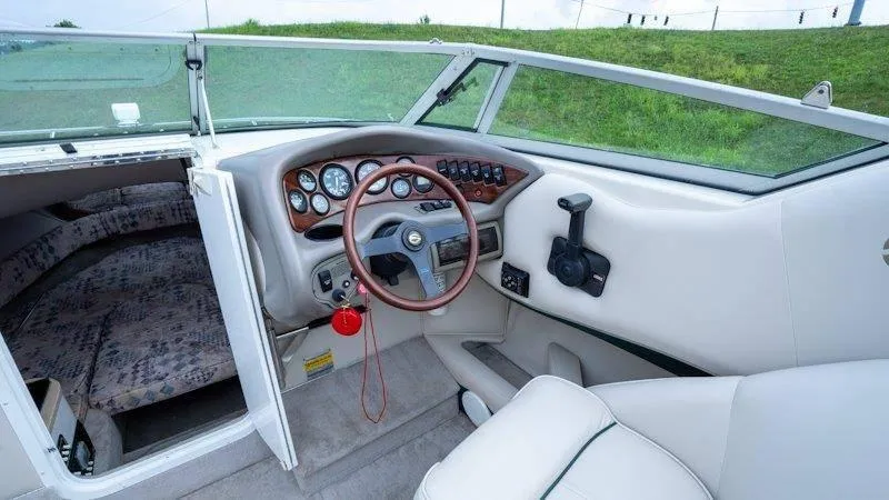 Slide: The Image of Crownline Boats 210 CCR 1998 - 37