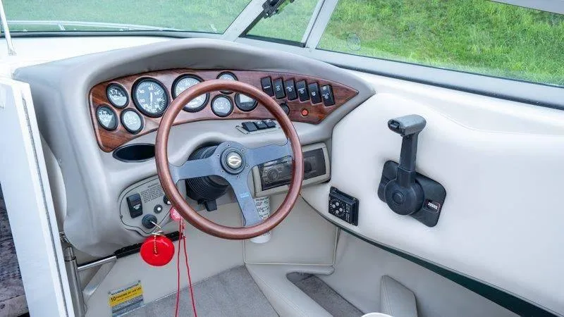 Slide: The Image of Crownline Boats 210 CCR 1998 - 40