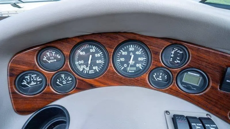 Slide: The Image of Crownline Boats 210 CCR 1998 - 41