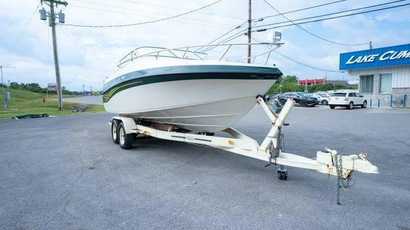 Slide: The Image of Crownline Boats 210 CCR 1998 - 6