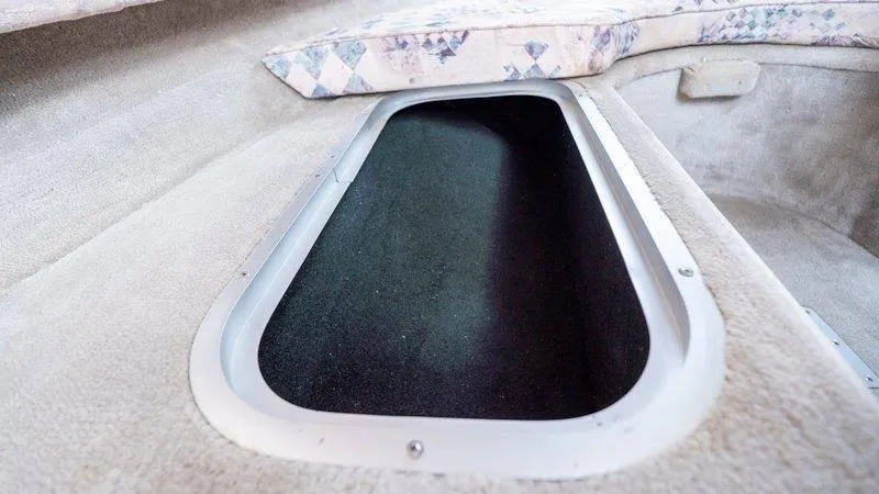 Slide: The Image of Crownline Boats 210 CCR 1998 - 71