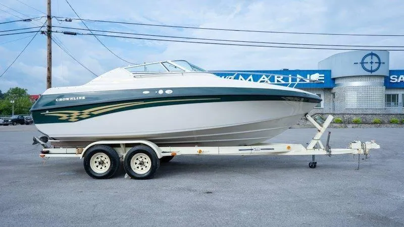 Slide: The Image of Crownline Boats 210 CCR 1998 - 8