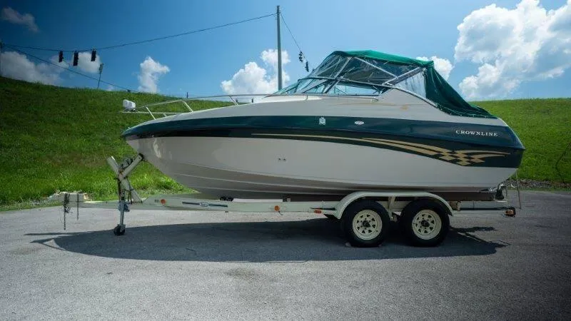 Slide: The Image of Crownline Boats 210 CCR 1998 - 81