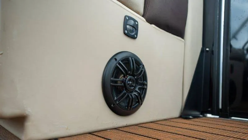 Slide: The Image of Bentley Pontoons 200 4 Fish 2023 - 21