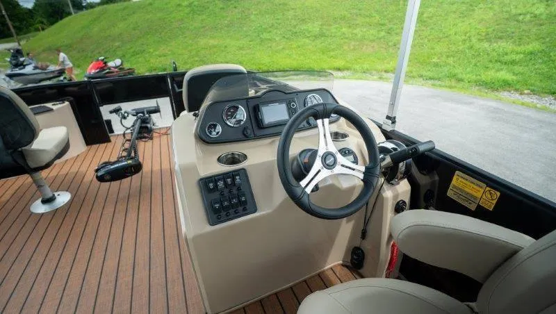 Slide: The Image of Bentley Pontoons 200 4 Fish 2023 - 23