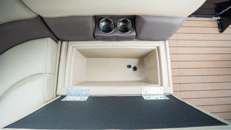 Slide: The Image of Bentley Pontoons 200 4 Fish 2023 - 37