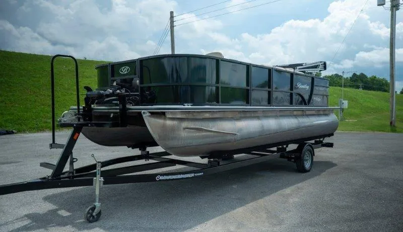 Slide: The Image of Bentley Pontoons 200 4 Fish 2023 - 45