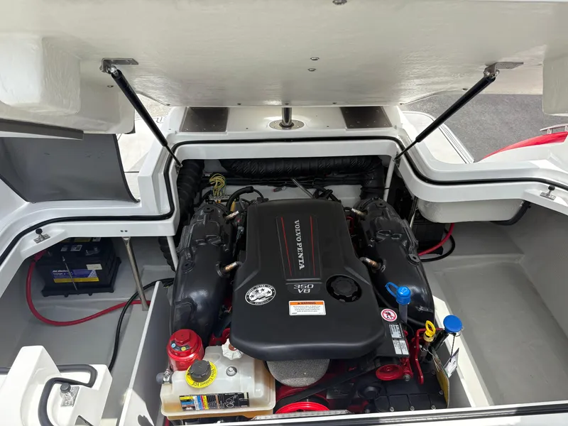 Slide: The Image of Cobalt R3 2020 - 12