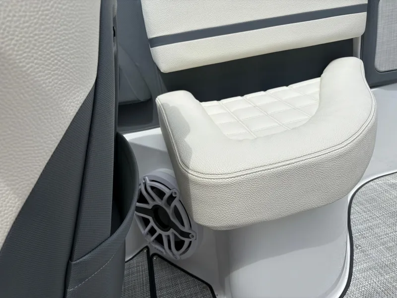 Slide: The Image of Cobalt R3 2020 - 15