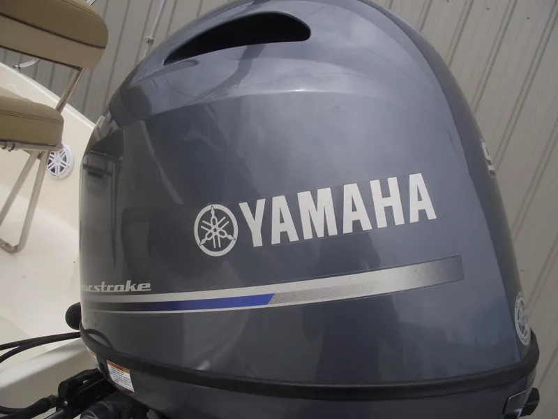 Slide: The Image of Yamaha outboard motor on 2018 Scout 175 Sportfish boat, close-up view. - 4