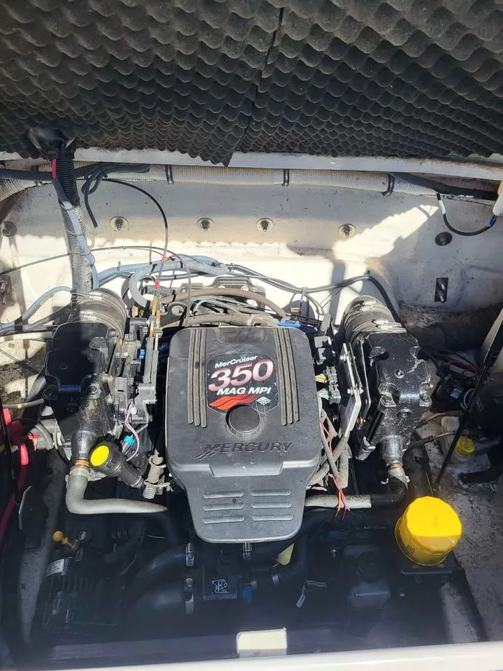 Slide: The Image of Engine compartment of a 2005 Monterey 263 ES Explorer with MerCruiser 350 MAG MPI. - 5