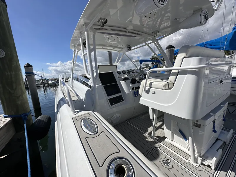 Slide: The Image of Intrepid 377 Walkaround Cuddy 2002 - 50