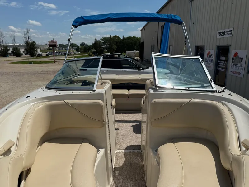 Slide: The Image of Sea Ray 210 Bow Rider 2000 - 3