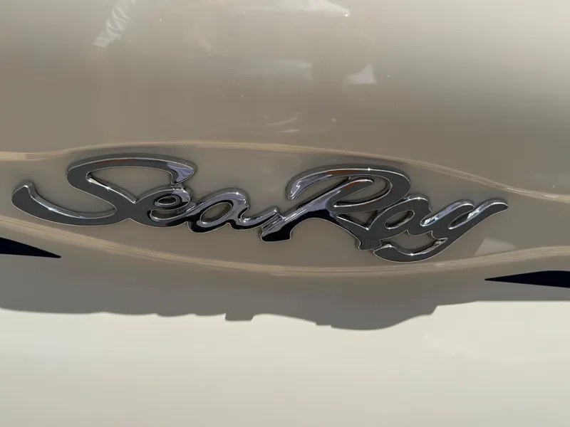 Slide: The Image of Sea Ray 210 Bow Rider 2000 - 4