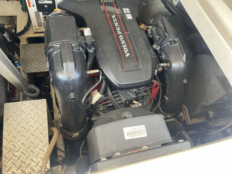 Slide: The Image of Volvo Penta engine in 2015 Regal 35 Sport Coupe boat. - 20