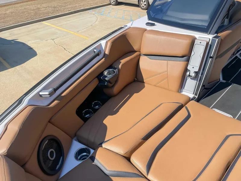 Slide: The Image of Supra SL 2024 - 16