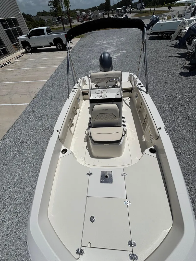 Slide: The Image of Stingray 186 CC 2022 - 13