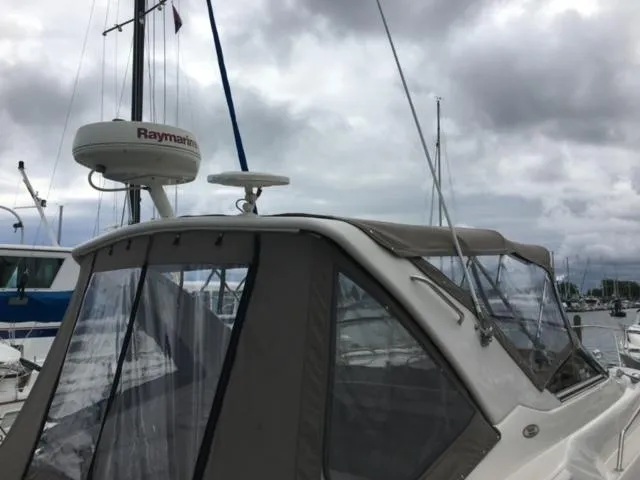 Slide: The Image of Regal Commodore 3260 2001 - 22