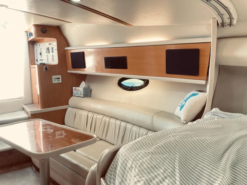 Slide: The Image of Regal Commodore 3260 2001 - 52