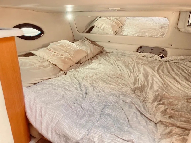 Slide: The Image of Regal Commodore 3260 2001 - 55