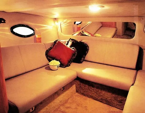 Slide: The Image of Regal Commodore 3260 2001 - 62