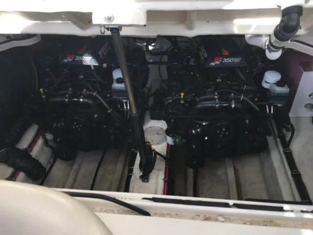 Slide: The Image of Regal Commodore 3260 2001 - 76