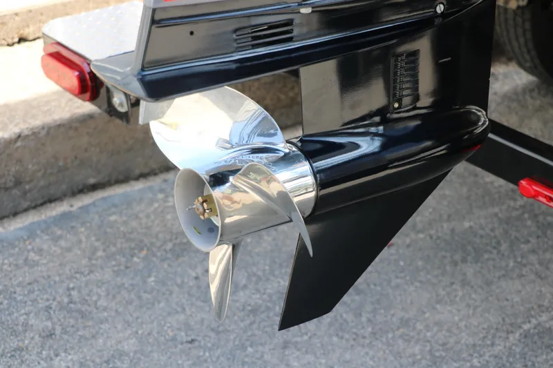 Slide: The Image of Close-up of a 2026 Sylvan Mirage Cruise 8520 CLZ DH boat propeller. - 26