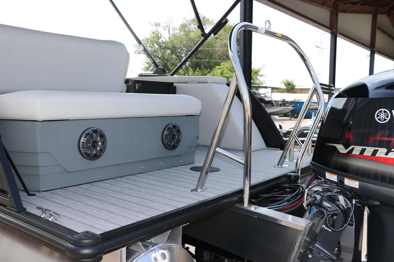 Slide: The Image of 2026 Sylvan Mirage Cruise 8520 CLZ DH boat with seating and Yamaha engine. - 9