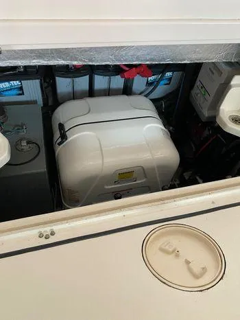 Slide: The Image of Grady-White Express 330 2016 - 5