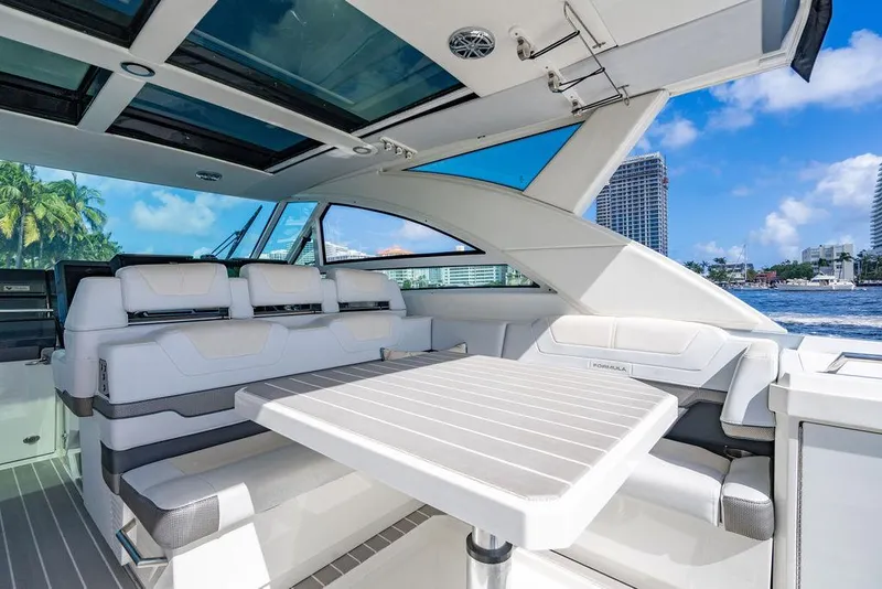 Slide: The Image of Formula 430 All Sport Crossover 2019 - 68