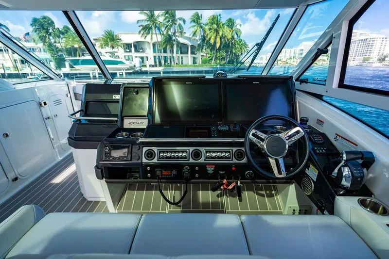 Slide: The Image of Formula 430 All Sport Crossover 2019 - 75