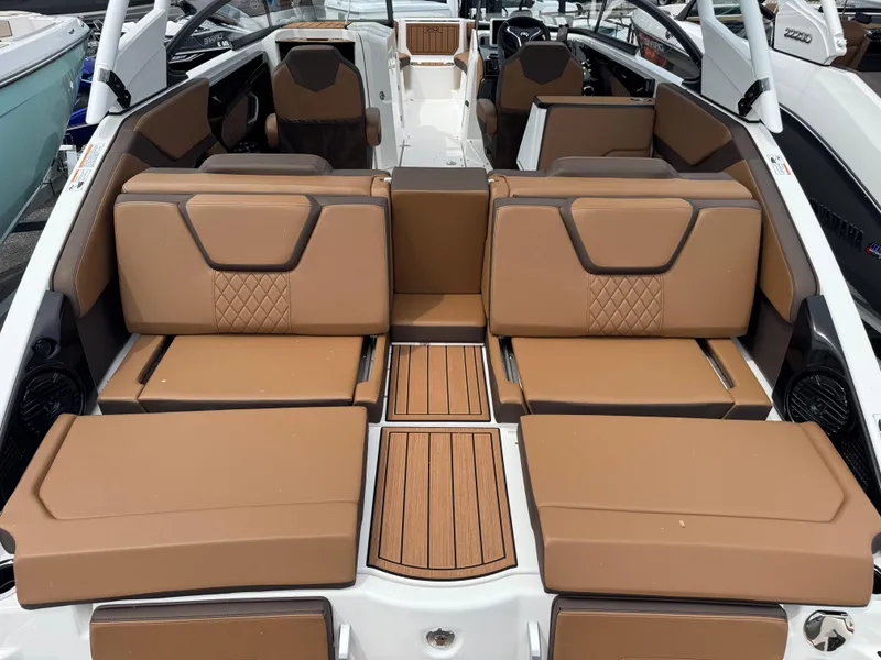 Slide: The Image of 2025 Yamaha Boats 252SD interior with luxurious tan seating and modern design. - 5