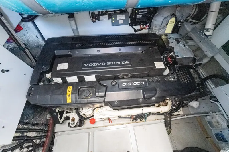 Slide: The Image of Sunseeker Predator 60 2022 - 66