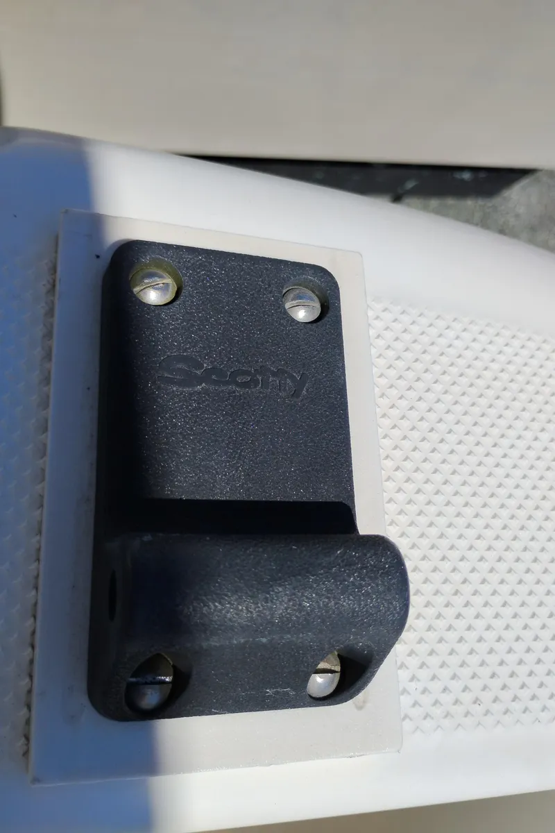 Slide: The Image of Boat accessory mount on 2001 Bayliner 3488 Command Bridge Motoryacht deck. - 9