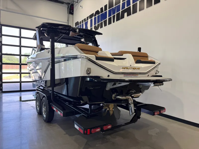 Slide: The Image of Nautique Super Air Nautique G25 2026 - 5