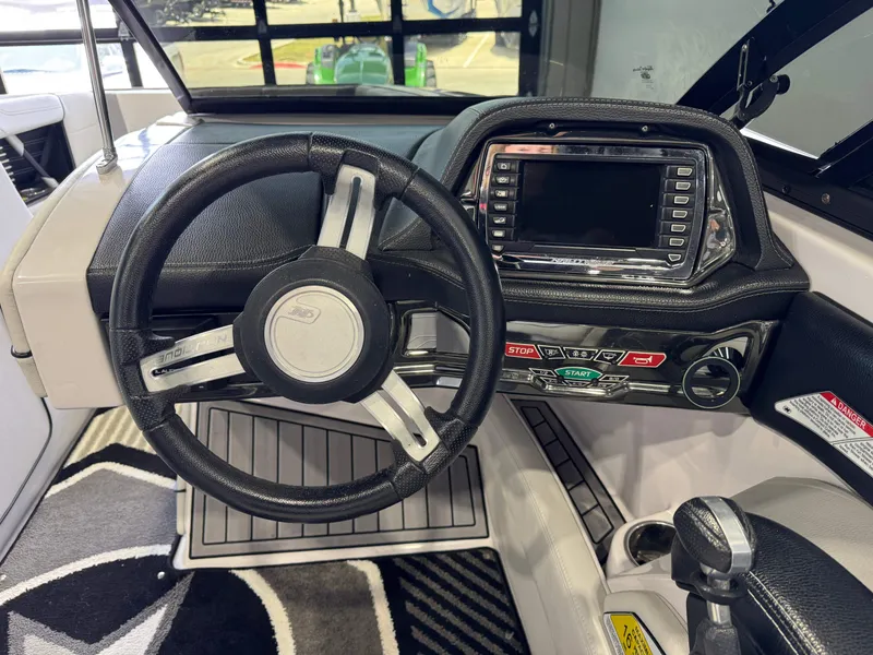 Slide: The Image of Nautique Super Air Nautique G23 2013 - 23