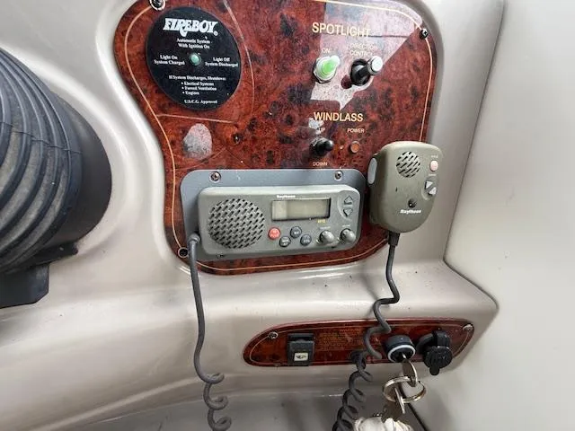 Slide: The Image of Wellcraft 2600 Martinique 2002 - 12