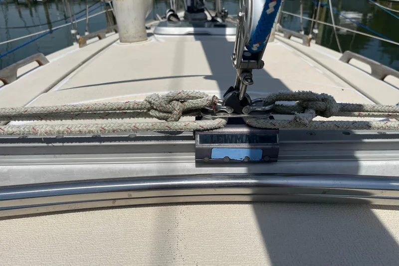 Slide: The Image of Deck of 1988 Tartan 31 sailboat with Lewmar rigging and ropes. - 32