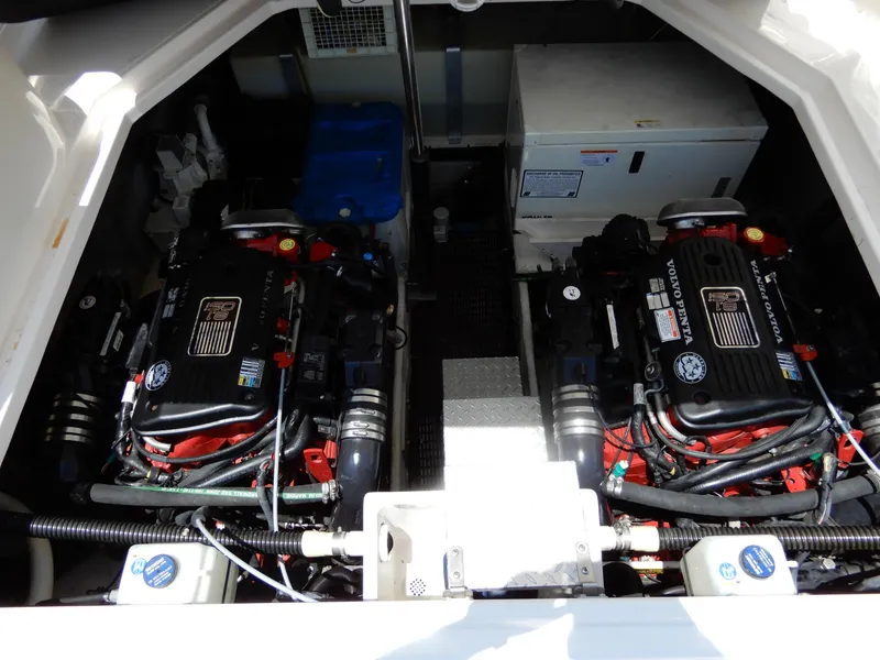 Slide: The Image of Regal Commodore 3560 2006 - 58