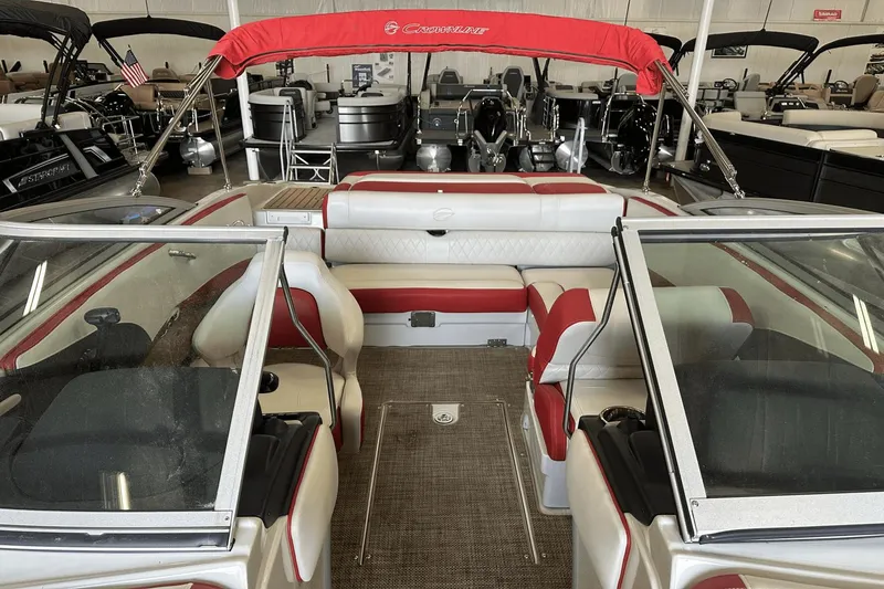 Slide: The Image of Crownline Boats 225 SS 2019 - 6