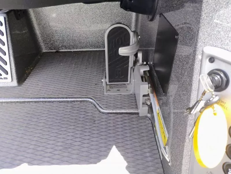 Slide: The Image of Caymas CX 20 PRO 2022 - 20