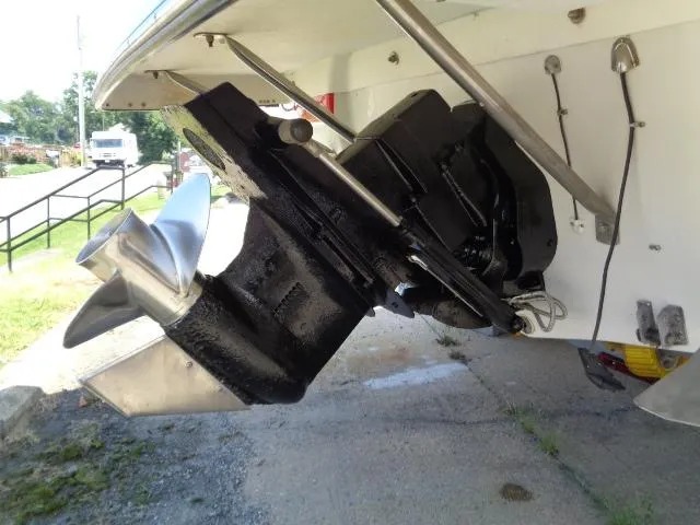 Slide: The Image of 2006 Crownline 220 CCR boat stern drive and propeller detail. - 28