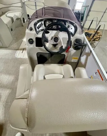 Slide: The Image of SunCatcher V 322SS 2017 - 9