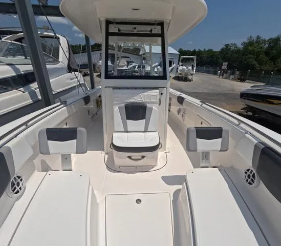 Slide: The Image of Robalo r272 2021 - 38