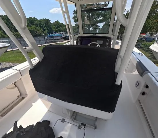 Slide: The Image of Robalo r272 2021 - 47