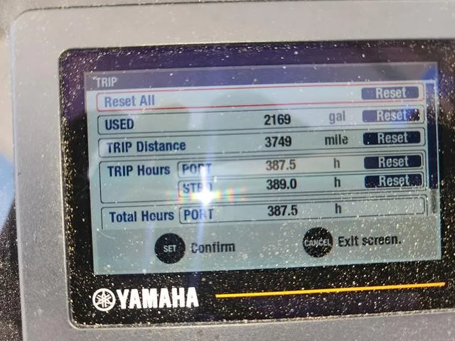 Slide: The Image of Robalo r272 2021 - 8