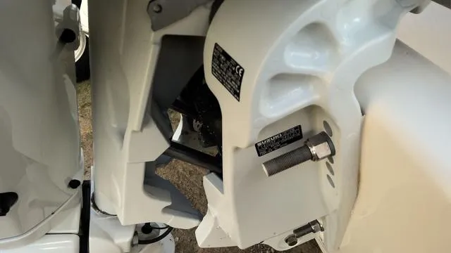 Slide: The Image of Pioneer Islander 180 2023 - 13