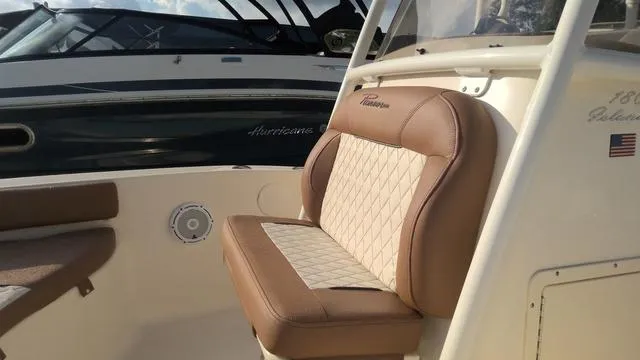 Slide: The Image of Pioneer Islander 180 2023 - 6