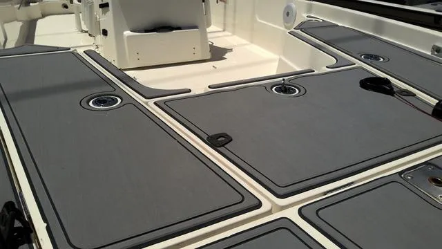 Slide: The Image of Skeeter SX230 2018 - 5